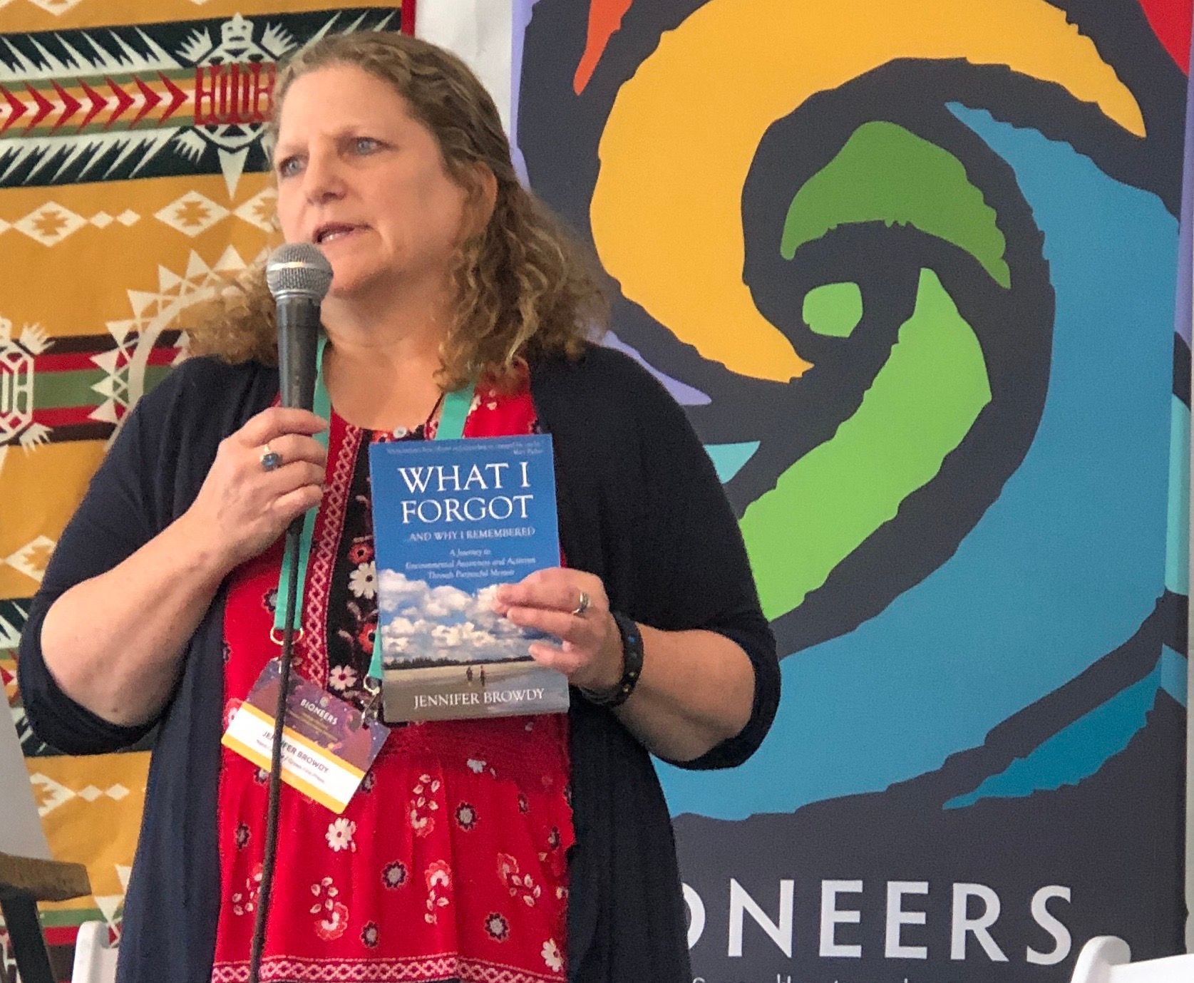 Jennifer Browdy giving speech at writer's event