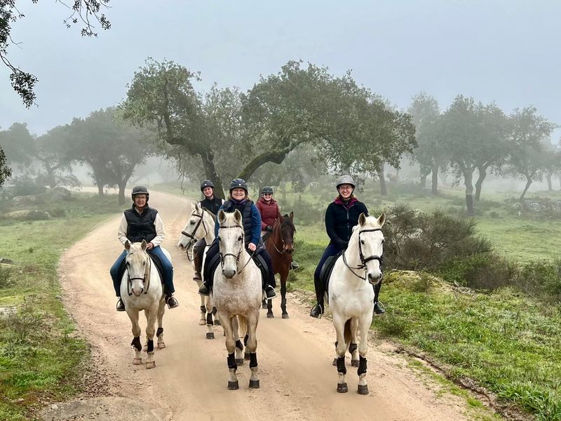 Jennifer and fellow writers on riding & writing retreat